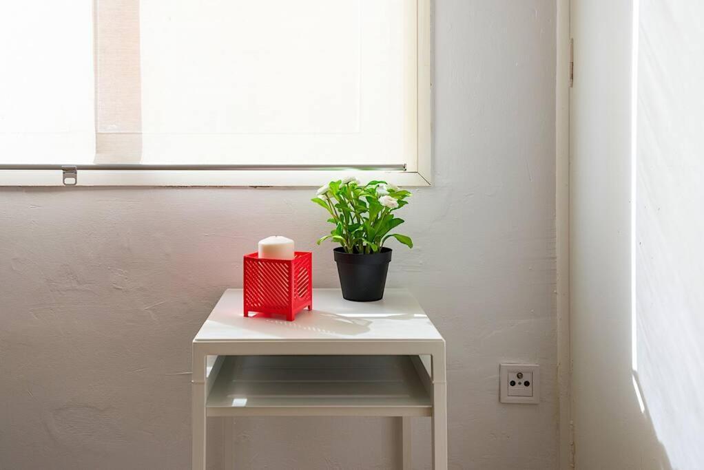 Sohocenter 2 Young People Only Appartement Málaga